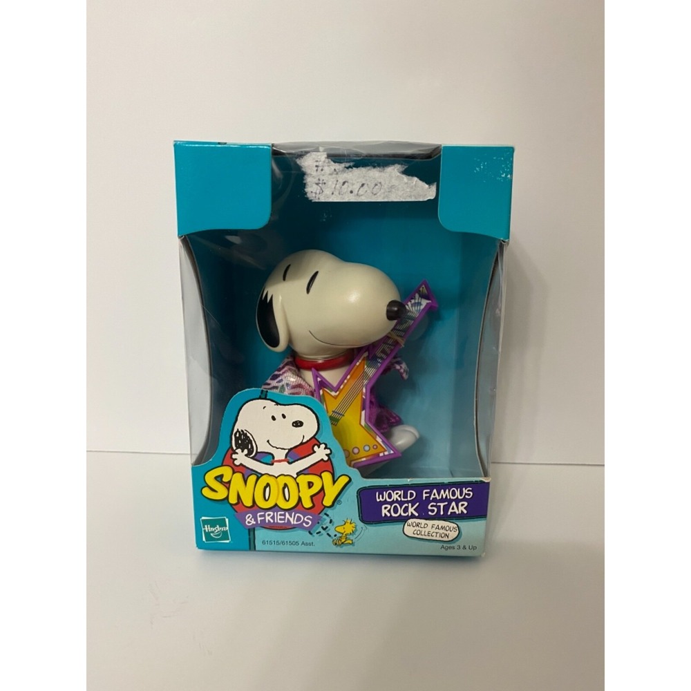 1999 Hasbro Snoopy World Famous Rock Star Doll Peanuts Figure NIB 61515